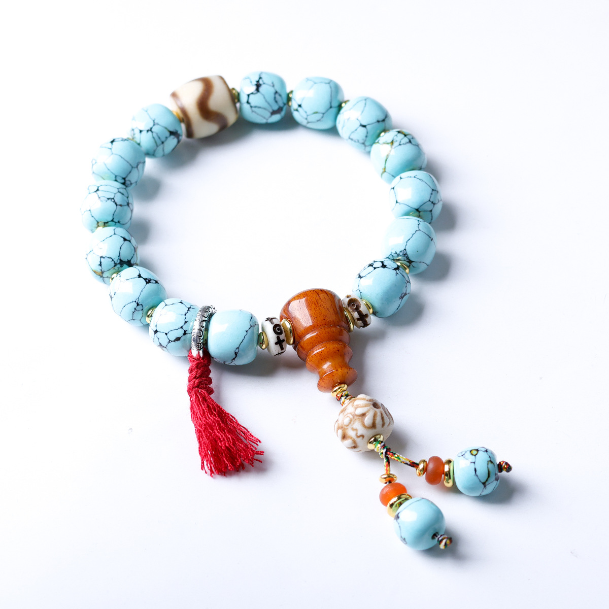 Ethnic Fashion Way - Web-patterned Turquoise Bracelet with Bone Three-way