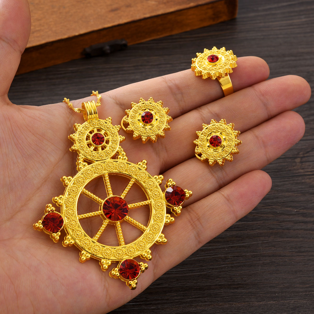 Dubai Africa Golden Color Cool - Ethnic Fashion Dubai review and price